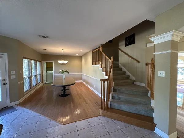 a view of entryway and hall