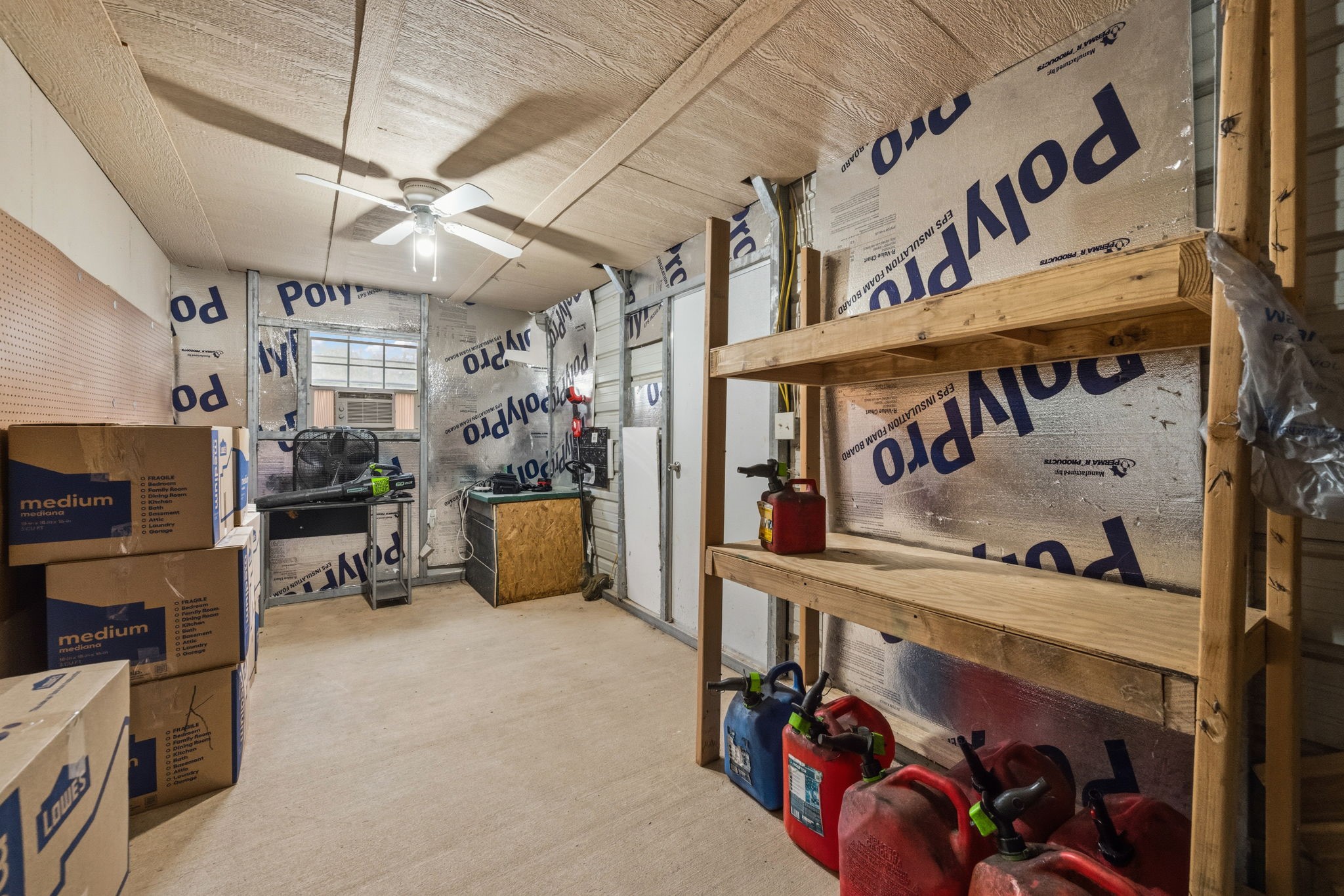 625-635 Gibson Road Livingston, TX 77351 - Photo 46 of 48 Workshop area in Garage