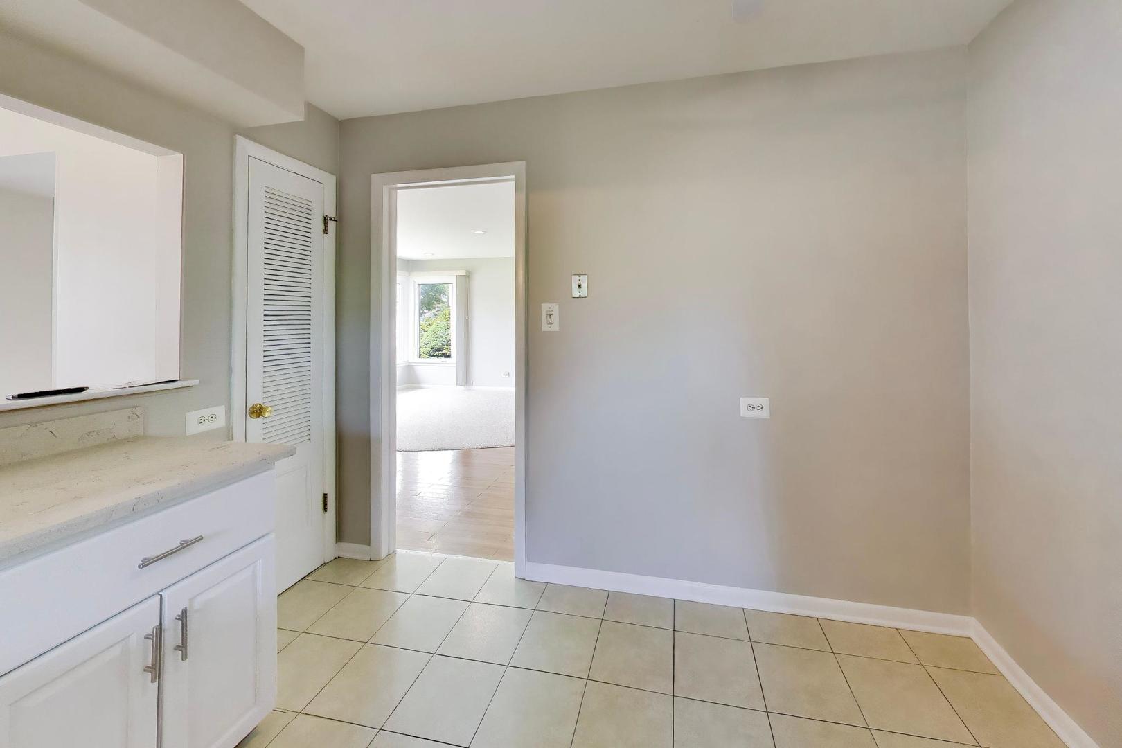7630 Beckwith Road Morton Grove, IL 60053 - Photo 14 of 37