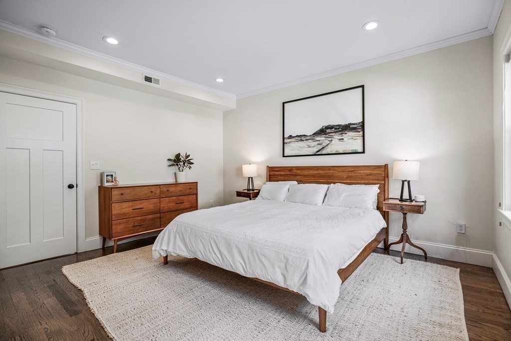 72-74 Manthorne Road, Unit 72 Boston, MA 02132 - Photo 15 of 37 Gallery Image 15