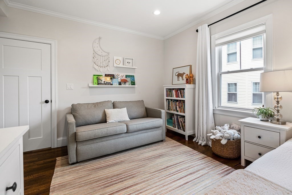 72-74 Manthorne Road, Unit 72 Boston, MA 02132 - Photo 19 of 37 Gallery Image 19