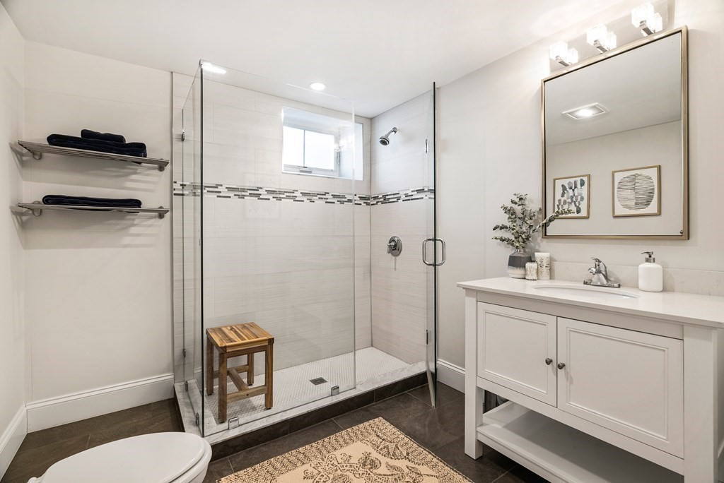 72-74 Manthorne Road, Unit 72 Boston, MA 02132 - Photo 33 of 37 Gallery Image 33