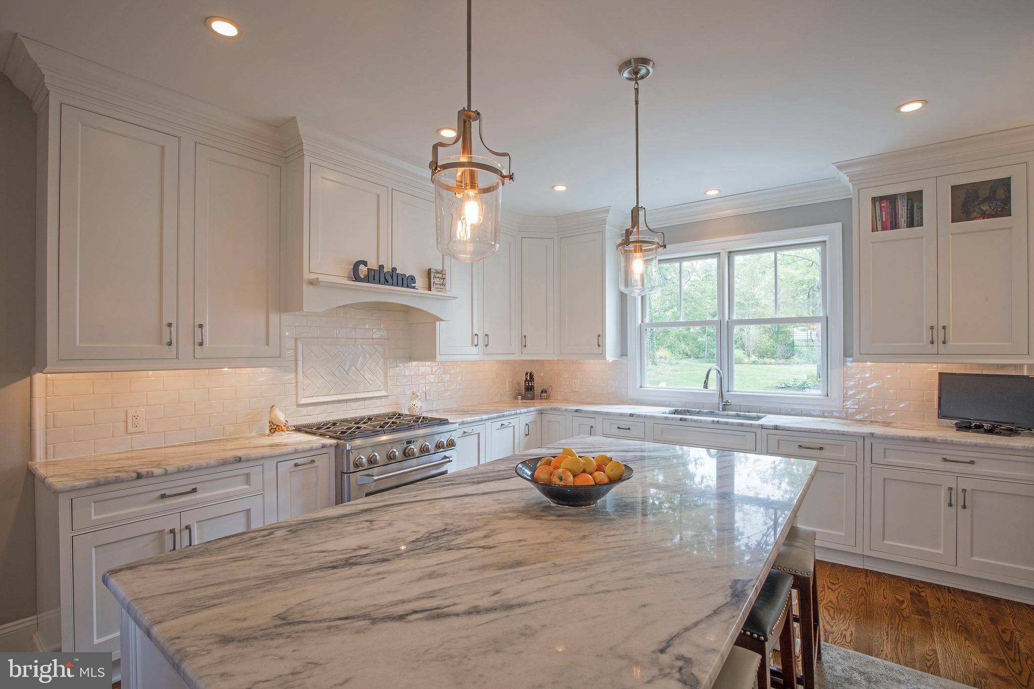 31 Golfview Road Doylestown, PA 18901 - Photo 18 of 56 hand-chosen countertops