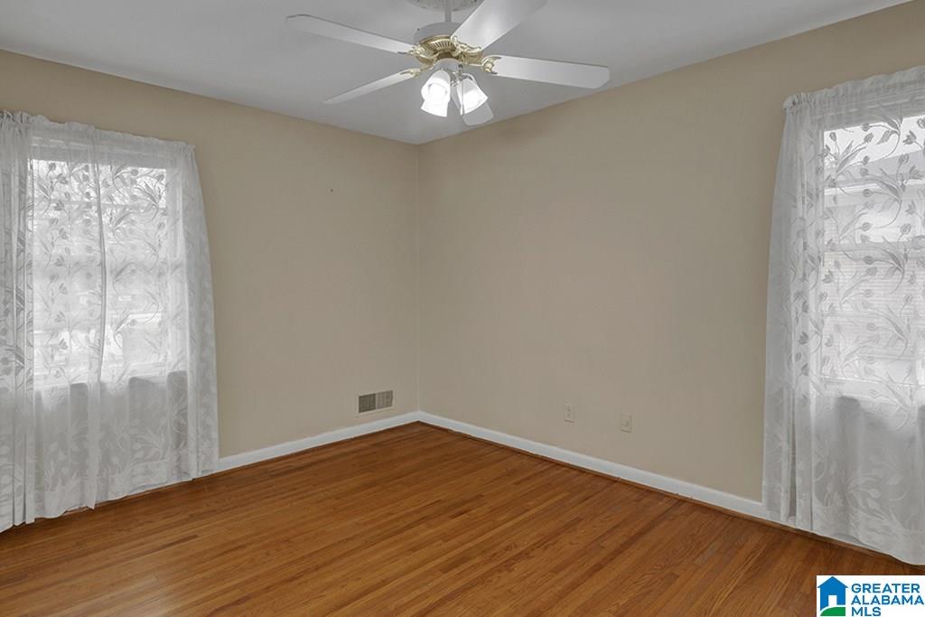 744 Sherwood Road Fairfield, AL 35064 - Photo 8 of 23