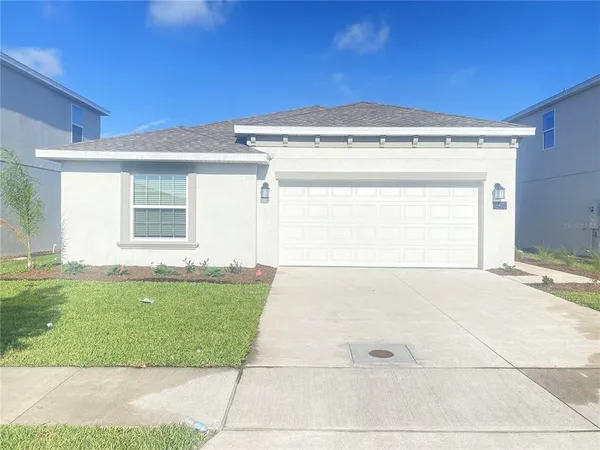$2,100 | 340 Pineywoods Street, St. Cloud, FL 34772