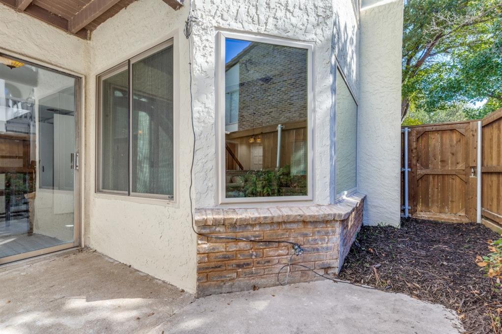 14151 Montfort Drive, Unit 345 Dallas, TX 75254 - Photo 25 of 31 a view of a door of the house