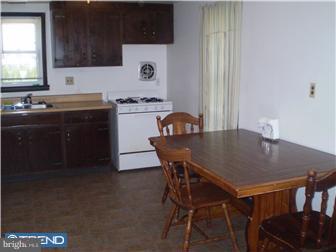 1538 Monroeville Road Monroeville, NJ 08343 - Photo 5 of 6 Kitchen