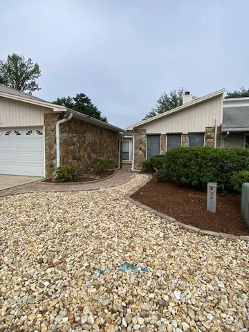 $330,000 | 850 Holbrook Circle, Fort Walton Beach, FL 32547