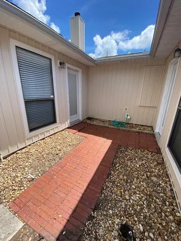 $330,000 | 850 Holbrook Circle, Fort Walton Beach, FL 32547