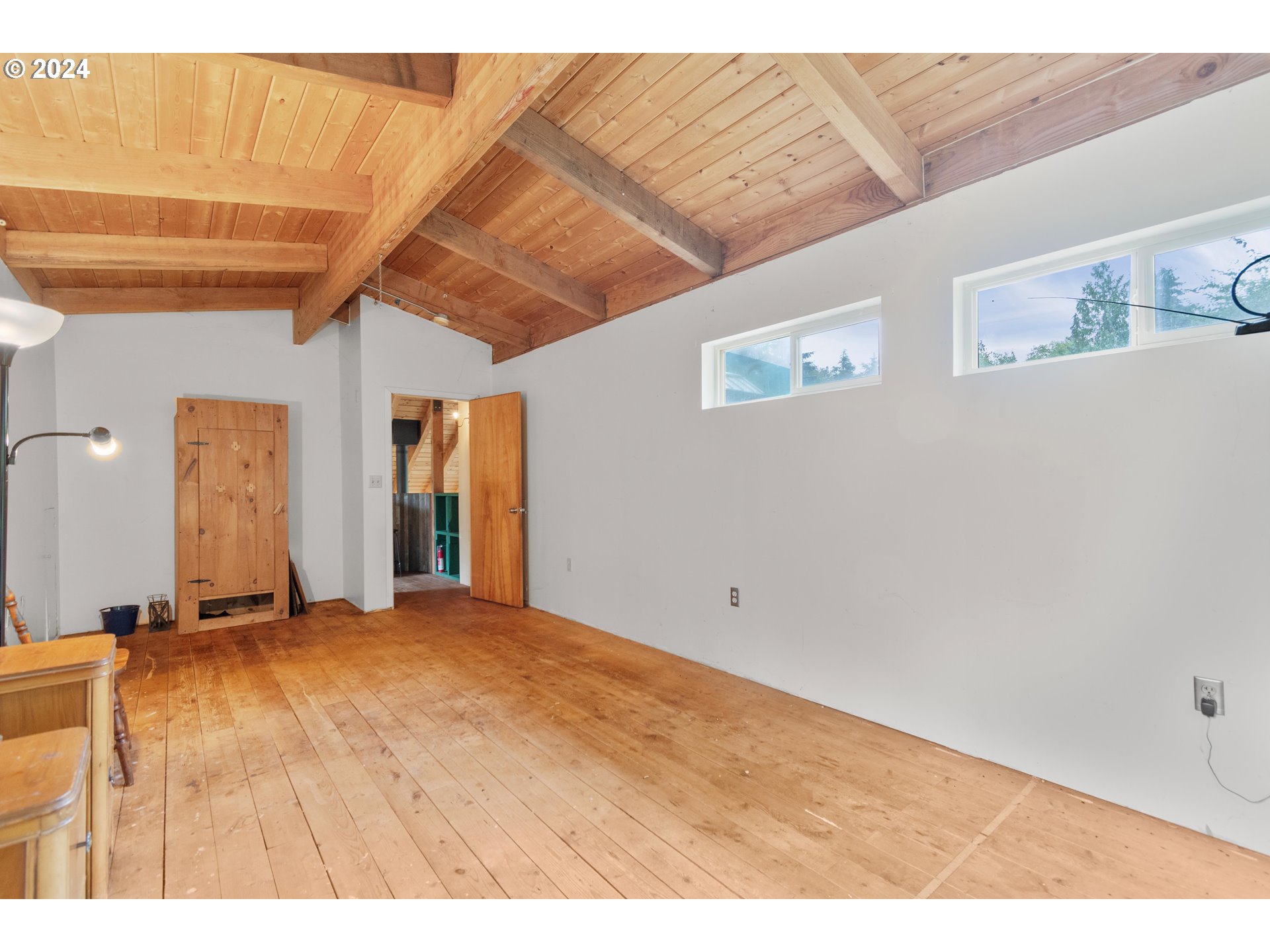70601 Lentz Road Rainier, OR 97048 - Photo 23 of 34 Bedroom