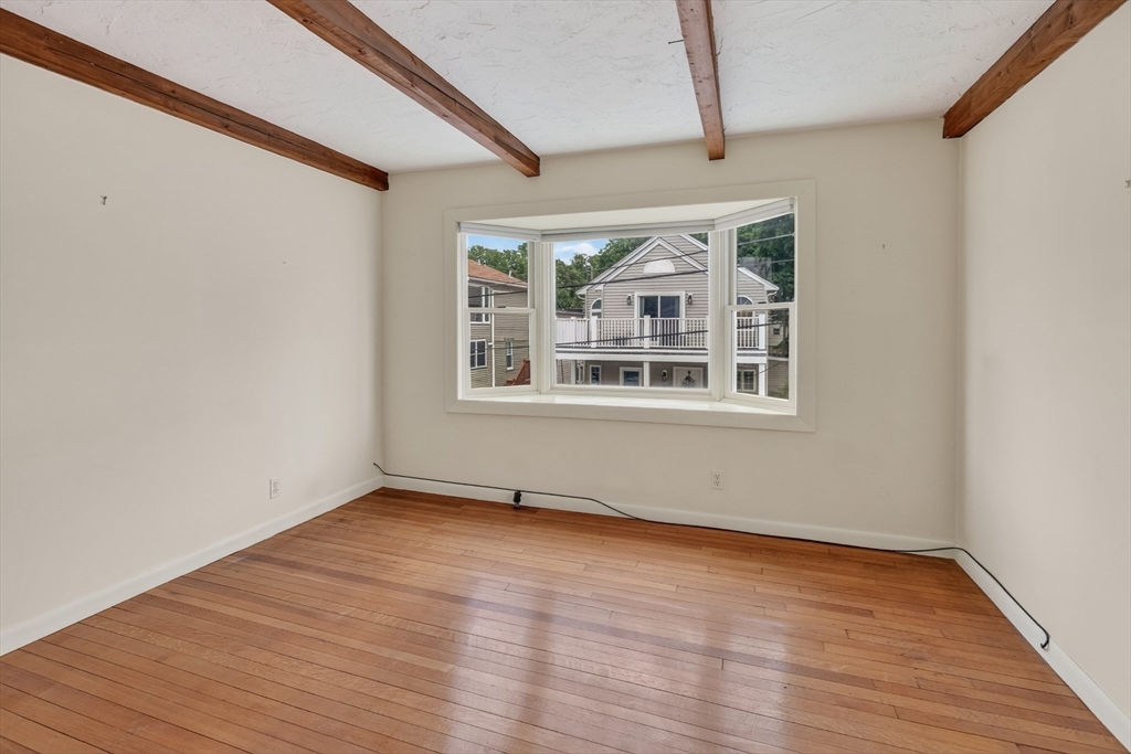 153 Locust Street Winthrop, MA 02152 - Photo 14 of 32