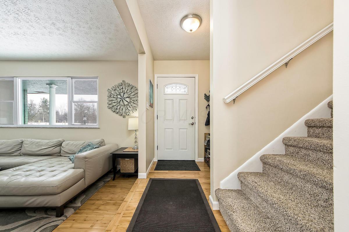 3946 Summit View Road Dublin, OH 43016 - Photo 11 of 32 Gallery Image 11