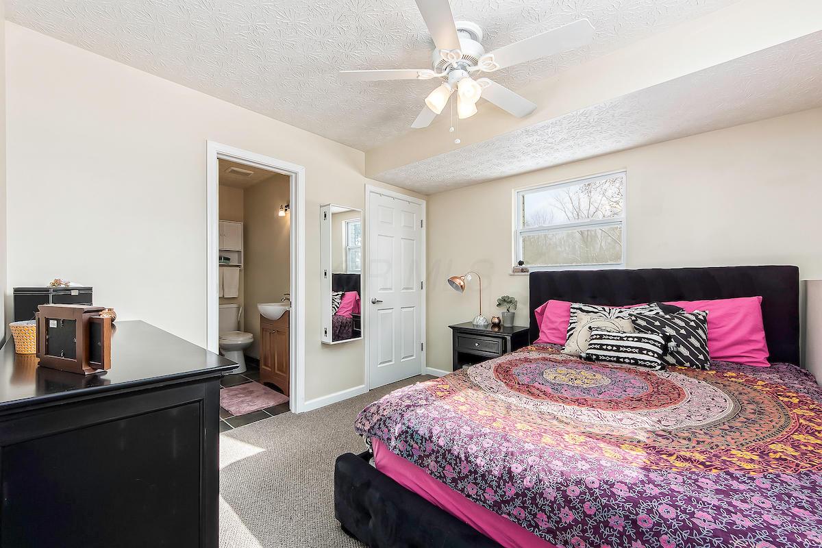 3946 Summit View Road Dublin, OH 43016 - Photo 20 of 32 Gallery Image 20