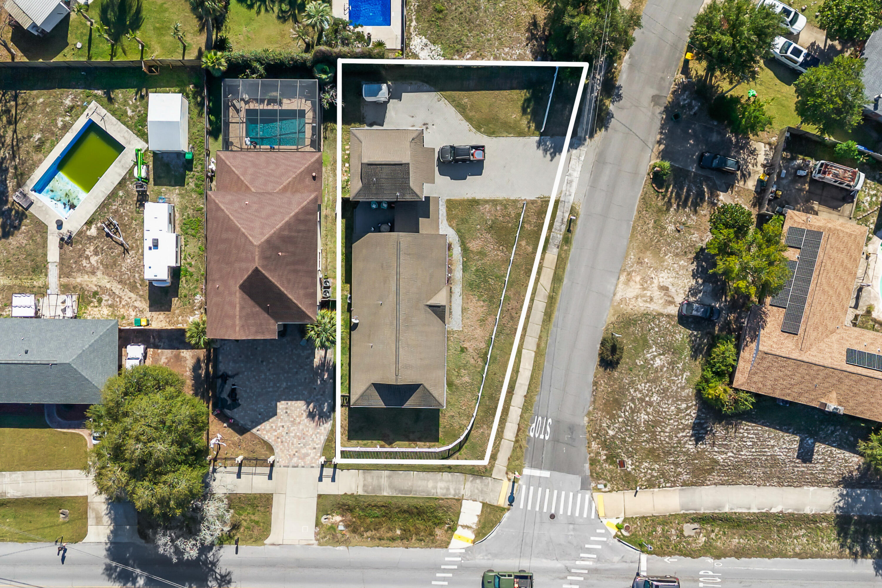 722 Kelly Street Destin, FL 32541 - Photo 53 of 54 front view of a house with a street