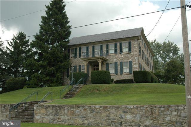 781 South Chiques Road Manheim, PA 17545 - Photo 1 of 21