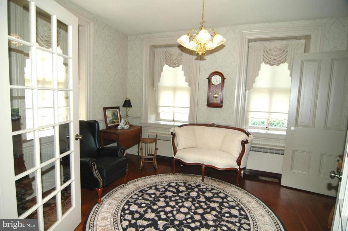 781 South Chiques Road Manheim, PA 17545 - Photo 6 of 21