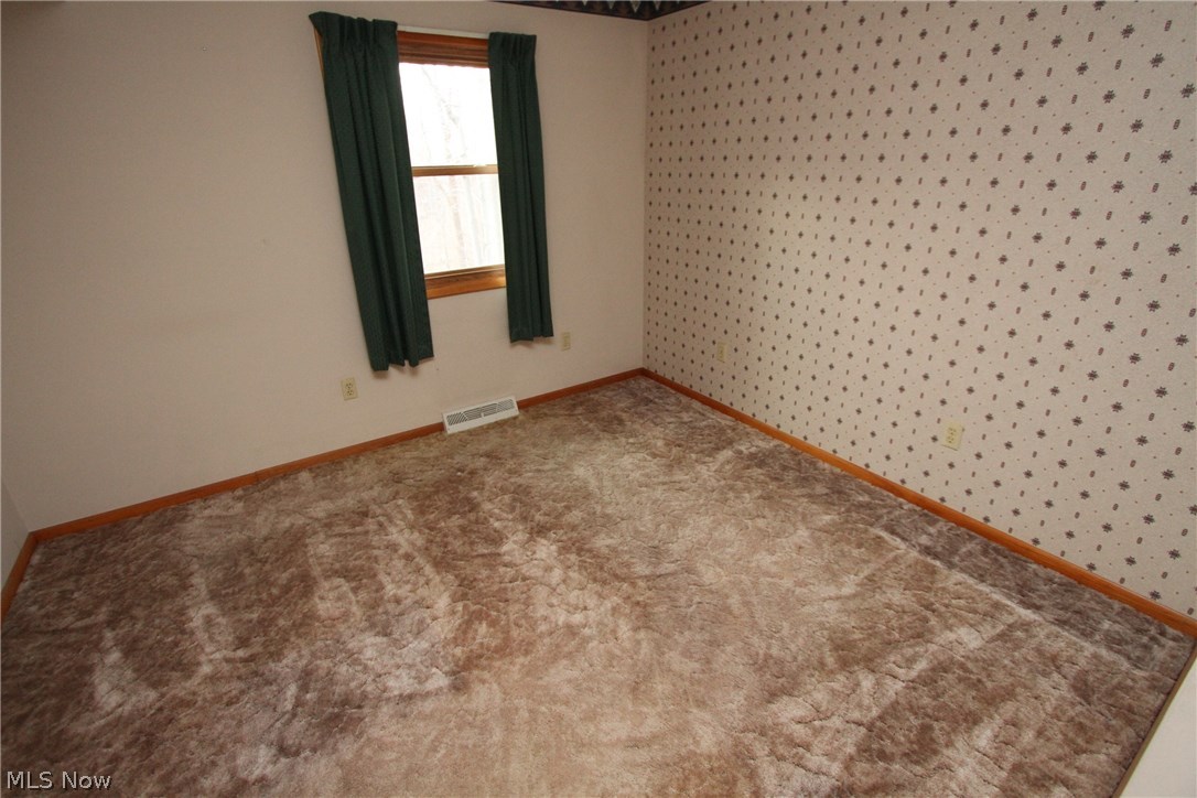 2786 Barnum Road Geneva, OH 44041 - Photo 15 of 25