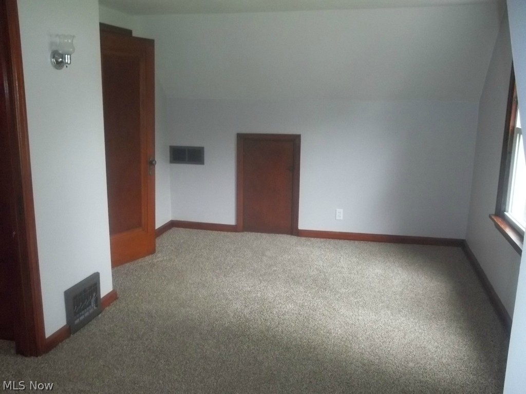 1318 Walnut Road Southwest Massillon, OH 44647 - Photo 11 of 21 Gallery Image 11