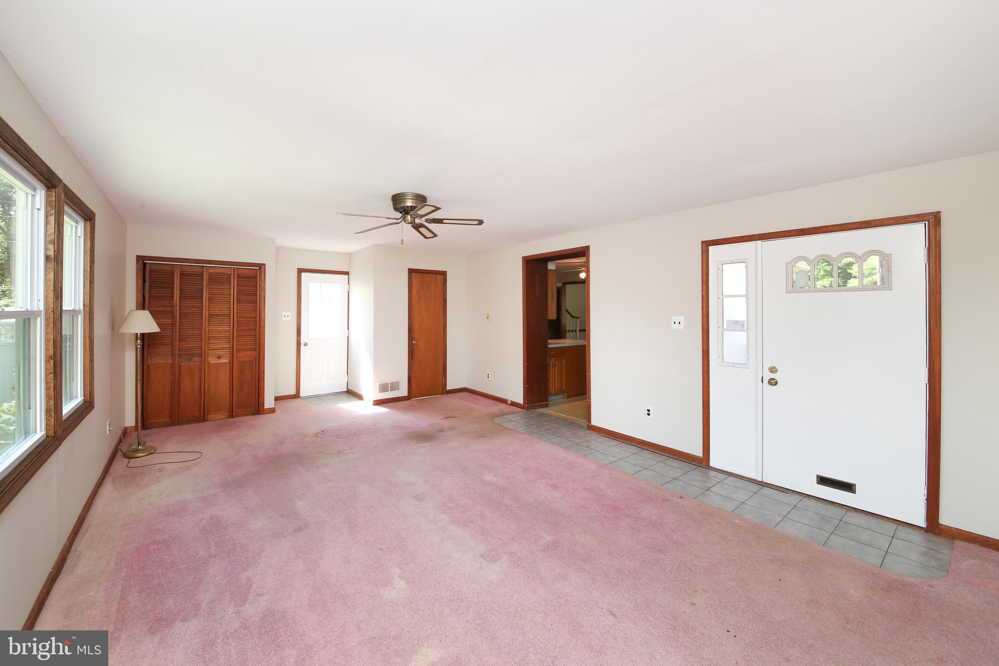8719 Old Line Road Philadelphia, PA 19128 - Photo 4 of 21 Gallery Image 4