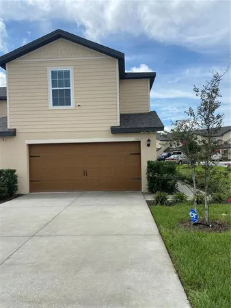 $245,900 | 1523 Wynford Circle, Tavares, FL 32778