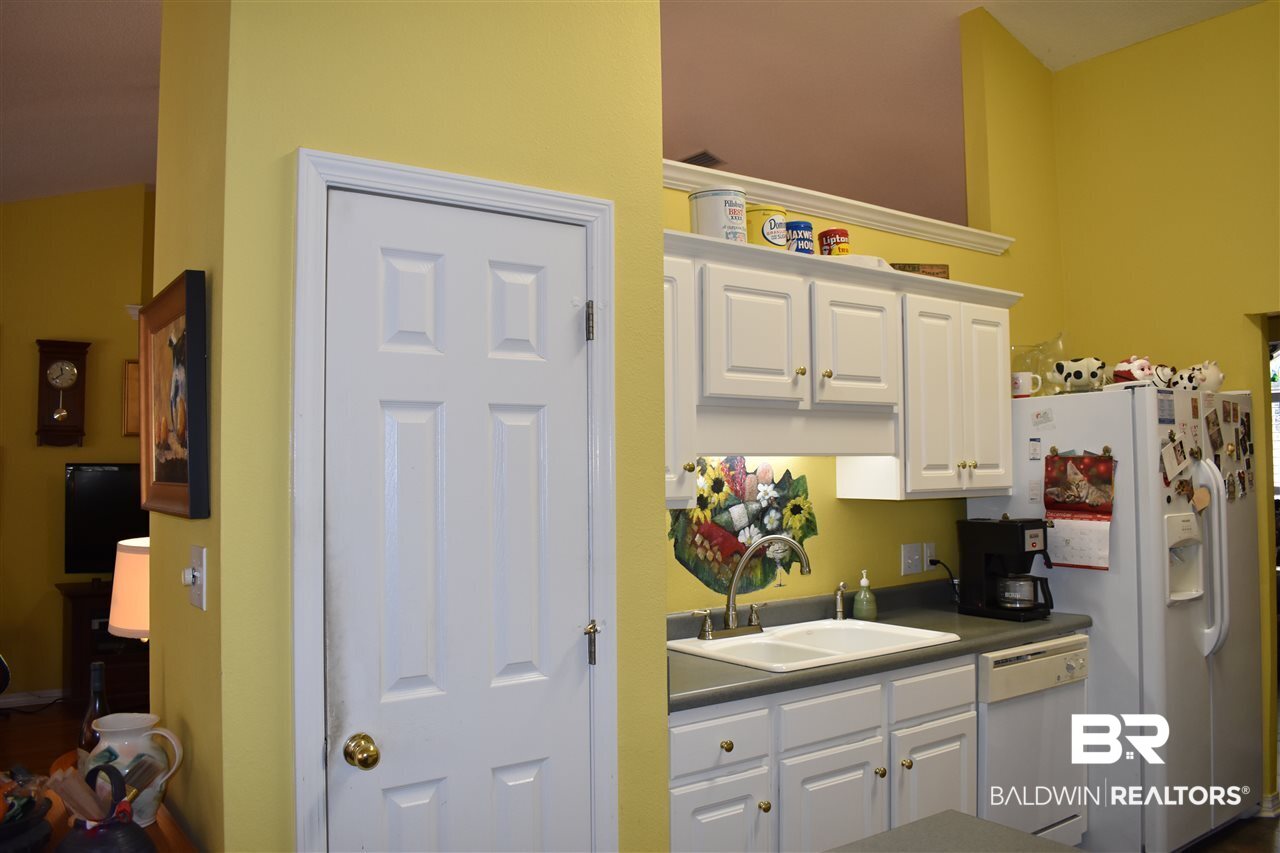 12271 Venice Boulevard Foley, AL 36535 - Photo 5 of 47