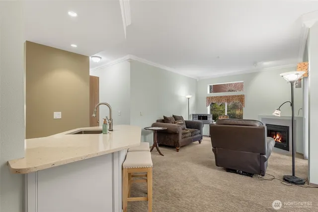 $395,000 | 4006 South 222nd Place, Unit 104, Kent, WA 98032