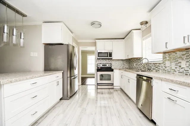 $2,800 | 4310 Woodvalley Drive, Houston, TX 77096