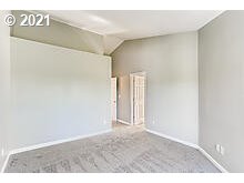 13680 Southwest Mapleview Lane Tigard, OR 97224 - Photo 16 of 28 Gallery Image 16