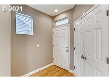 13680 Southwest Mapleview Lane Tigard, OR 97224 - Photo 4 of 28 Gallery Image 4