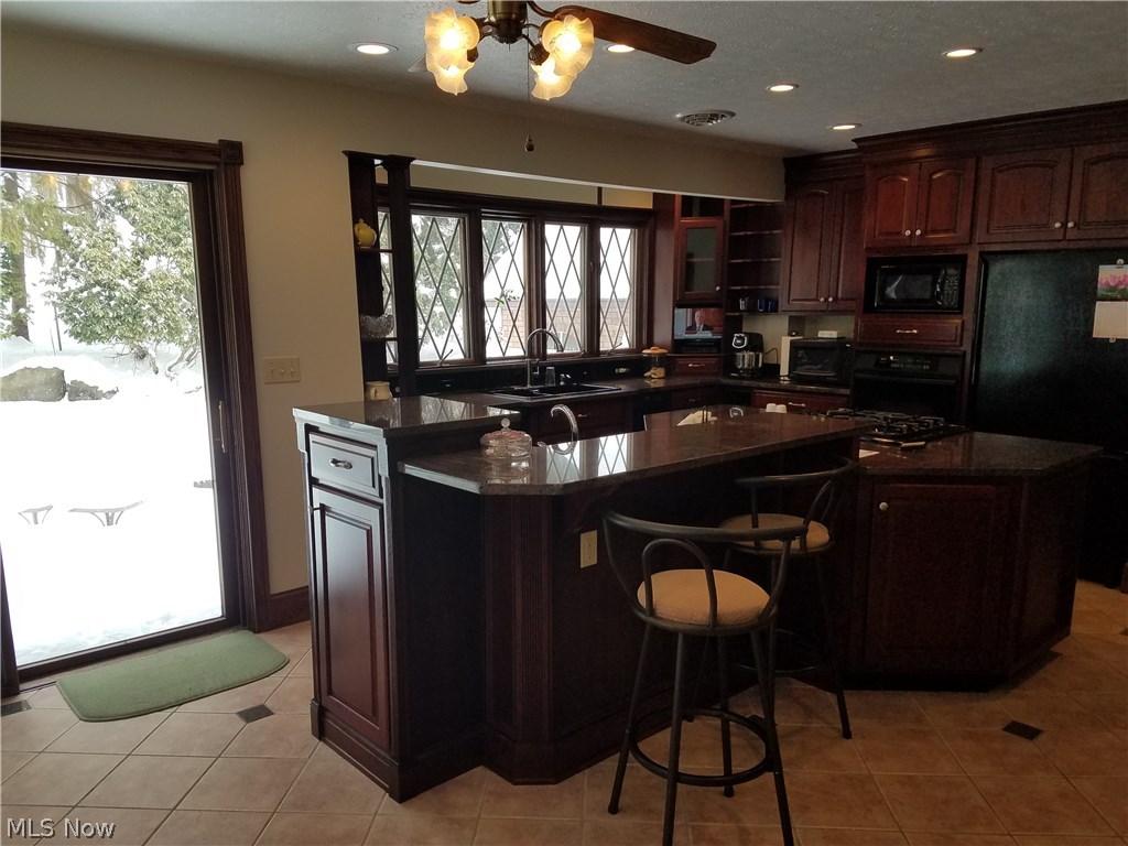 12899 Rockhaven Road Chesterland, OH 44026 - Photo 6 of 30