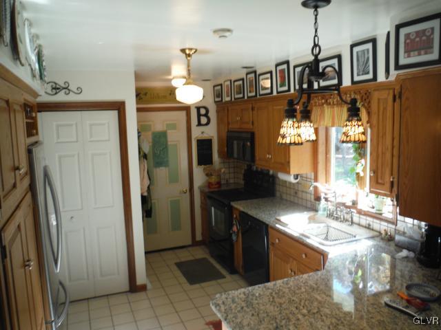 5021 Irvin Road Slatington, PA 18080 - Photo 15 of 44 Gallery Image 15
