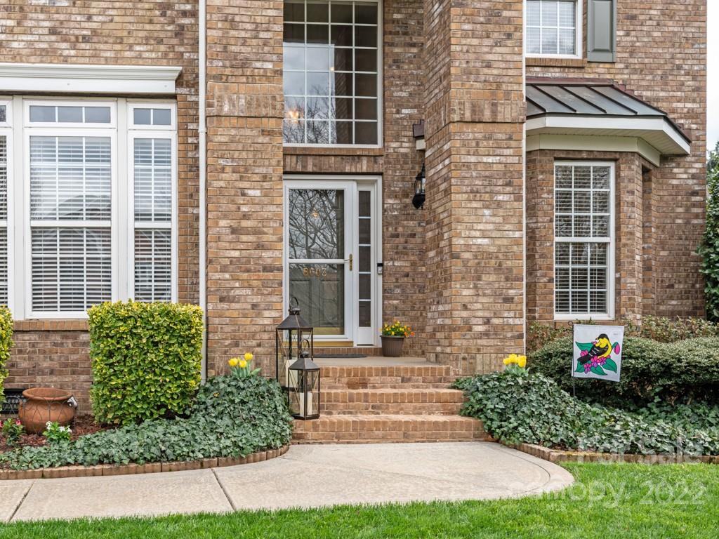 8603 Dansington Court Waxhaw, NC 28173 - Photo 2 of 45 a front view of a house with a yard