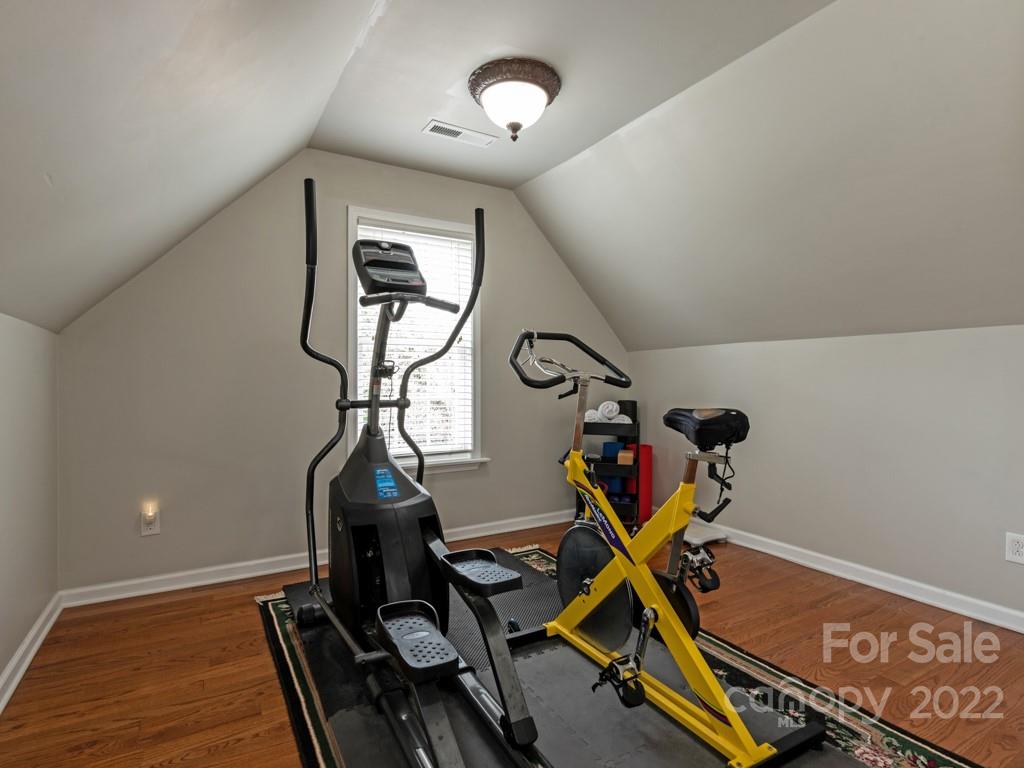 8603 Dansington Court Waxhaw, NC 28173 - Photo 31 of 45 a room with gym equipment