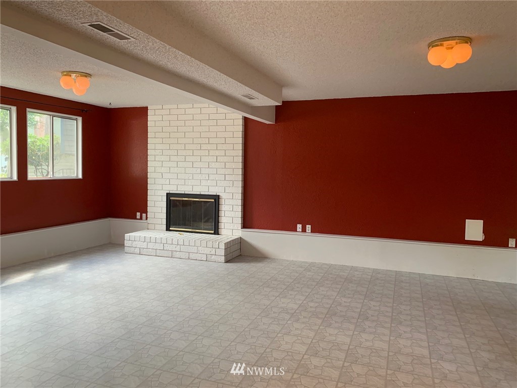 2323 167th Place Southeast Bothell, WA 98012 - Photo 6 of 18