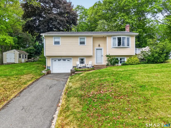 $3,000 | 73 Warren Avenue, Groton, CT 06355