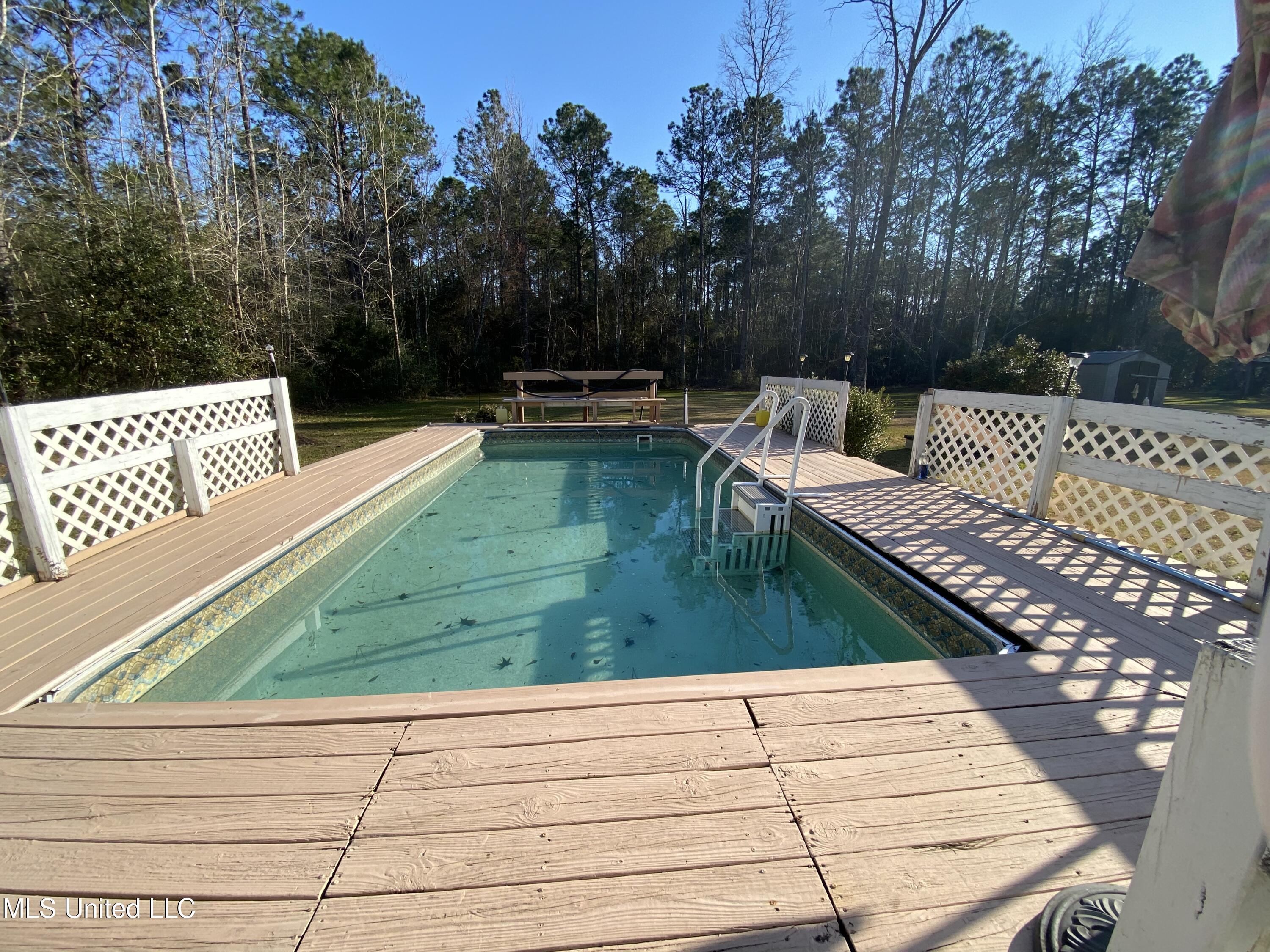 6800 Nutbank Road Moss Point, MS 39562 - Photo 41 of 51 pool