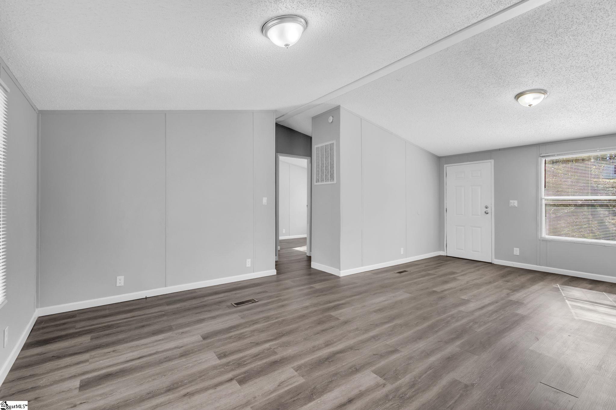 502 Stallings Road Greenville, SC 29611 - Photo 5 of 25 Gallery Image 5