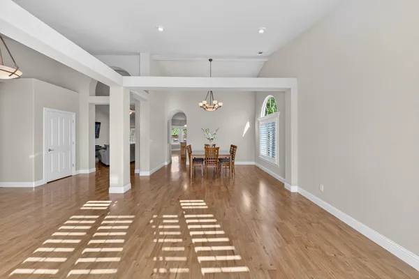$659,900 | 4174 Winter Green Court, Redding, CA 96001