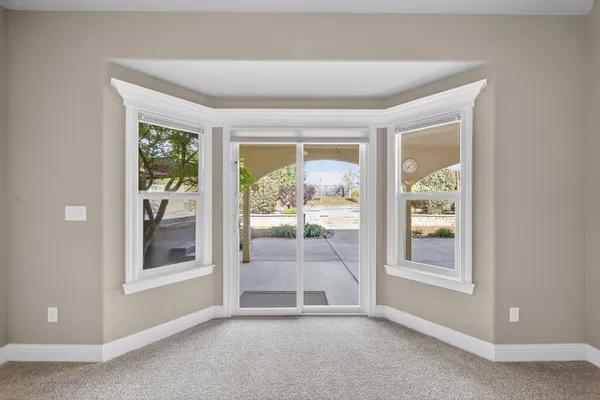 $659,900 | 4174 Winter Green Court, Redding, CA 96001