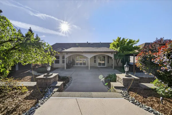 $659,900 | 4174 Winter Green Court, Redding, CA 96001