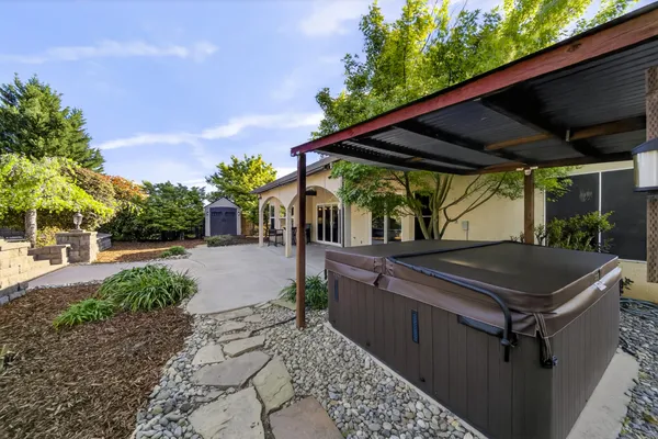 $659,900 | 4174 Winter Green Court, Redding, CA 96001