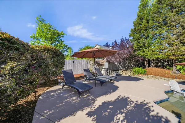 $659,900 | 4174 Winter Green Court, Redding, CA 96001