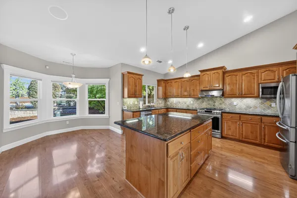 $659,900 | 4174 Winter Green Court, Redding, CA 96001