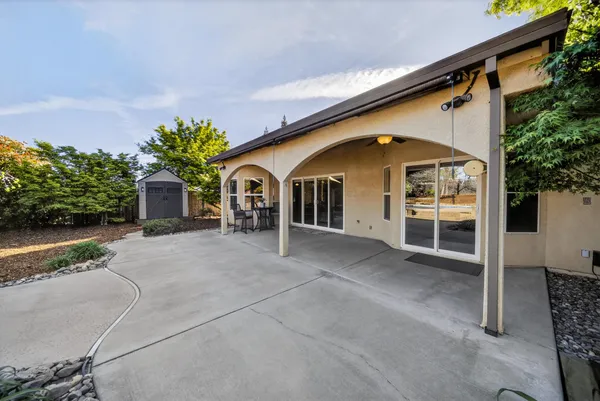 $659,900 | 4174 Winter Green Court, Redding, CA 96001