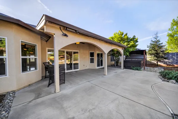 $659,900 | 4174 Winter Green Court, Redding, CA 96001