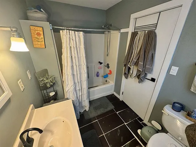 $345,000 | 201 Cones Point Road, Poultney, VT 05764