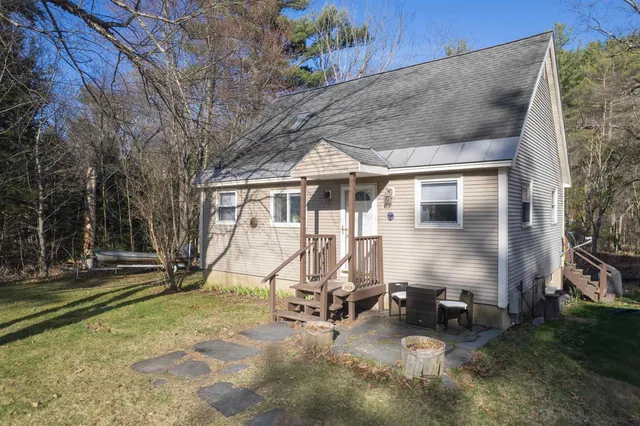 $345,000 | 201 Cones Point Road, Poultney, VT 05764