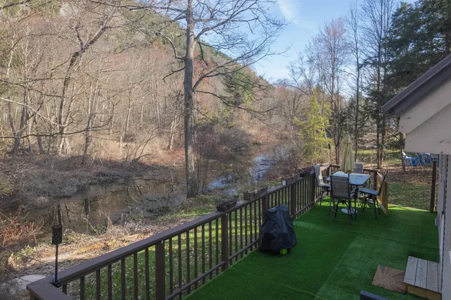 $345,000 | 201 Cones Point Road, Poultney, VT 05764