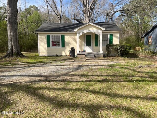 1074 McCluer Road Jackson, MS 39212 - Photo 1 of 1 Front of house