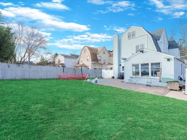 front view of house with a yard